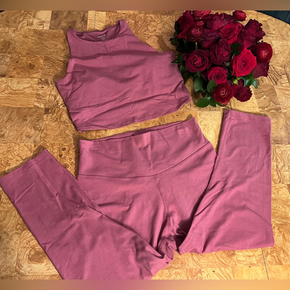 Old Navy Active PowerChill set